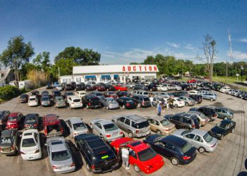 What are the Benefits of Buying a vehicle from Car Auction?