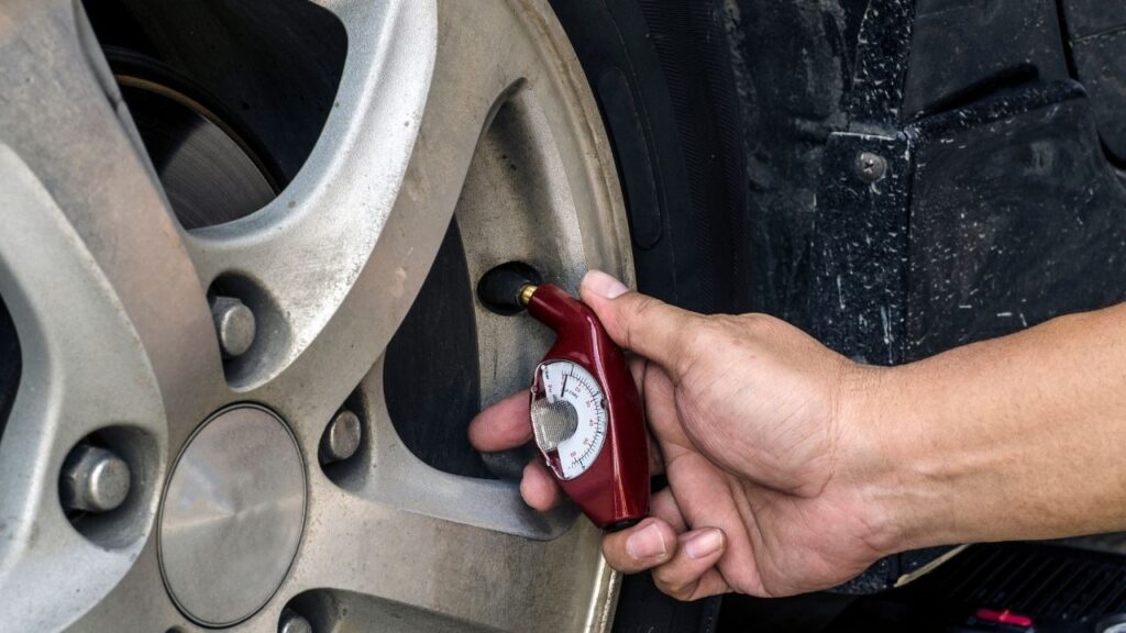 Maintain Tyre Pressure