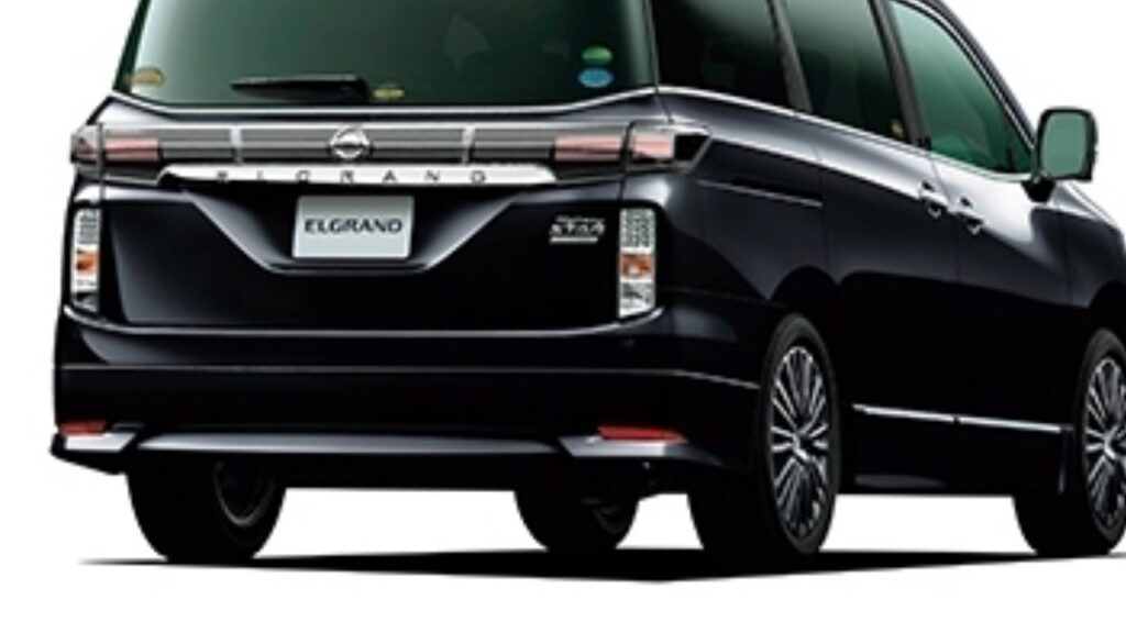 Nissan Elgrand Exterior Style