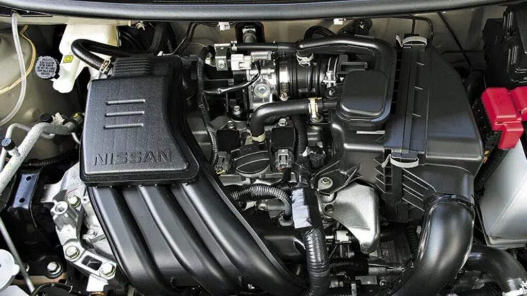 Nissan March Engine