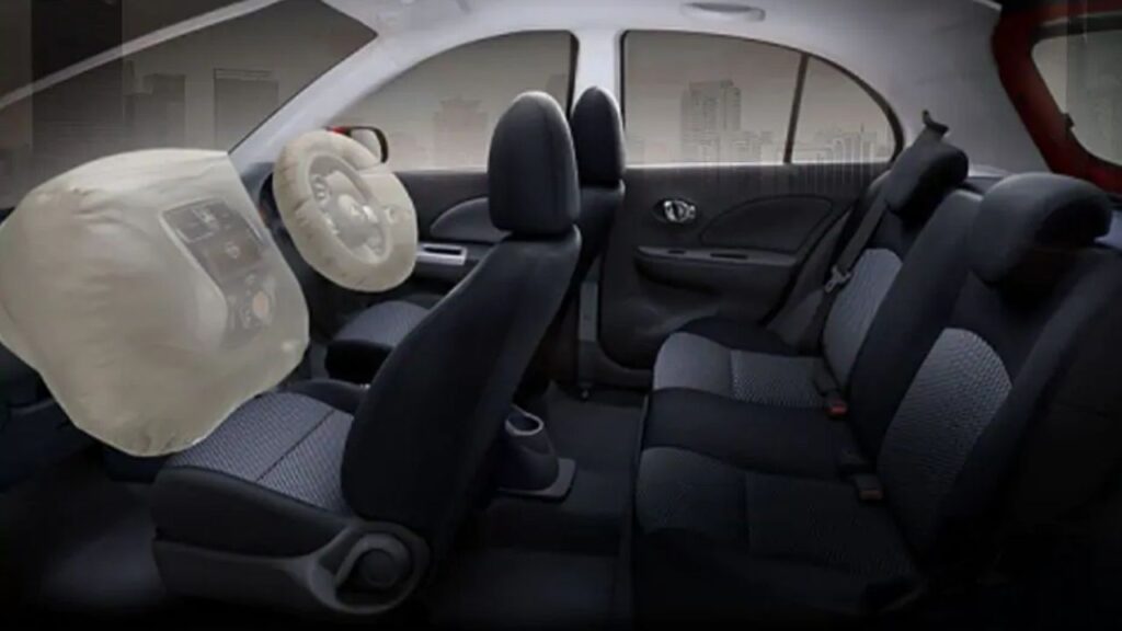 Nissan March Interior