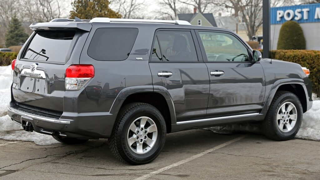 Toyota Hilux Surf Exterior