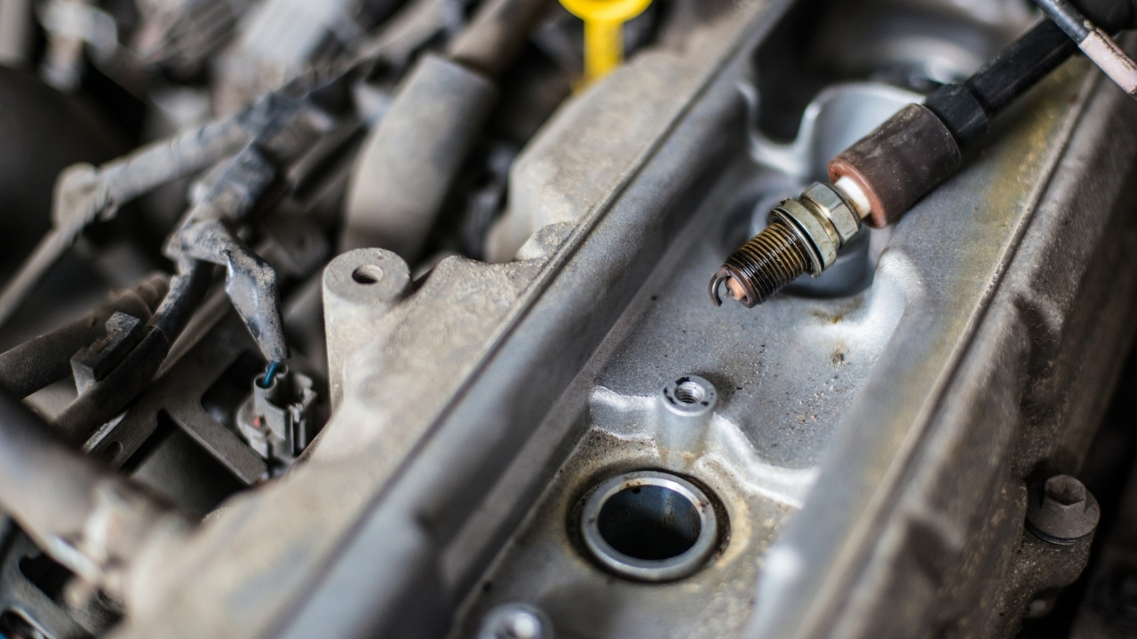 5 Reasons Car Shakes When AC Is On