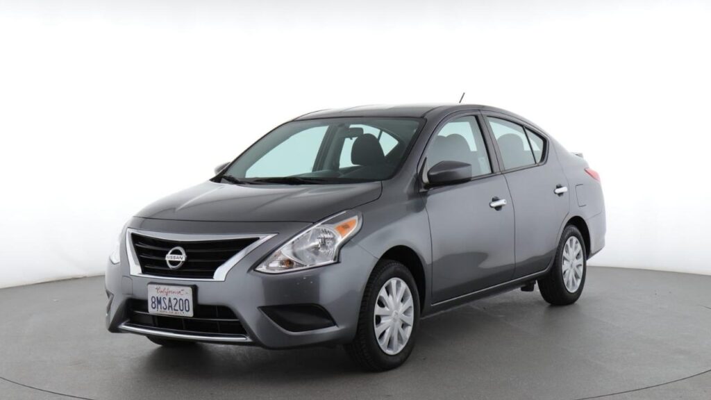 Nissan Versa