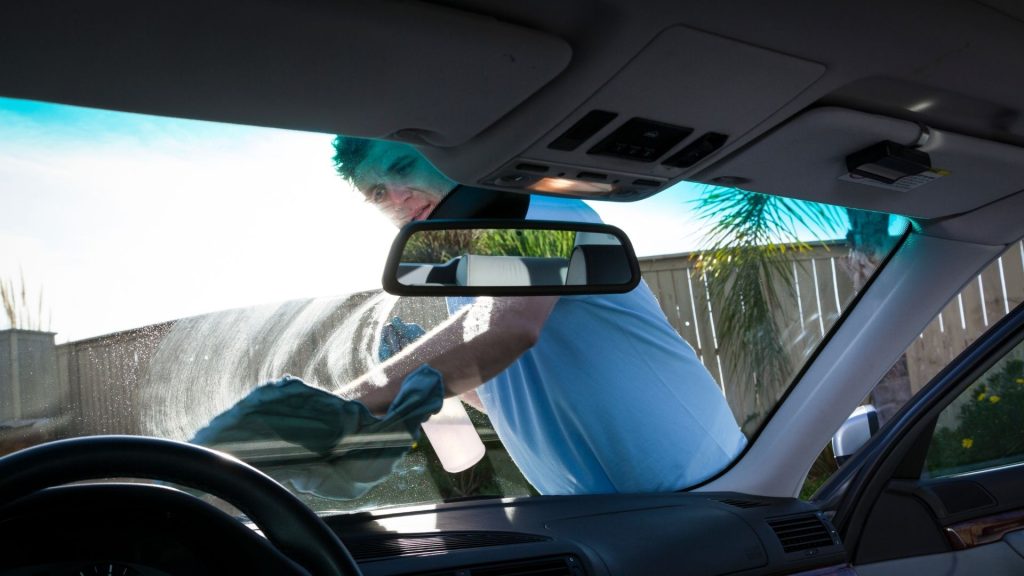 Clean Windshield and Windows