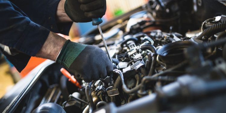 How To Replace Or Repair Your Car Engine