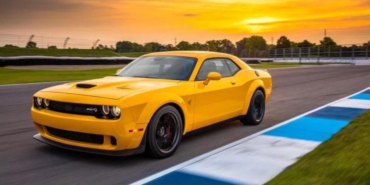 2022 Dodge Challenger Hellcat For Temporary Loses Manual Transmission