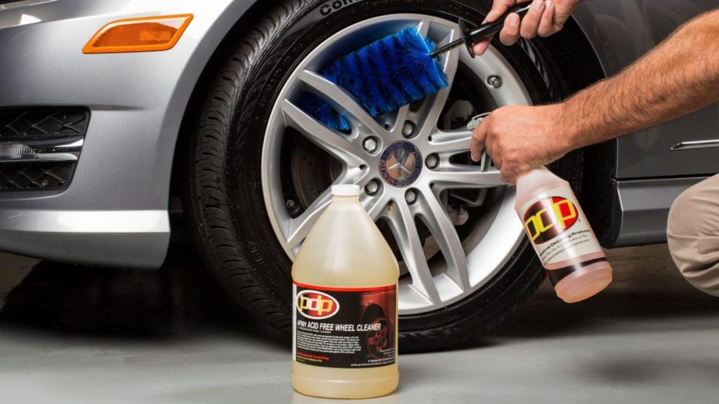 Choose Best Brake Dust Cleaner