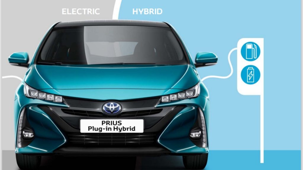 Toyota Prius PHEV