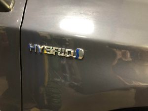 Higher Gas Prices Cause Jump in Hybrid and EVs Prices