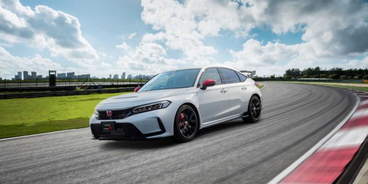 Honda Civic Type R Have Amazin Accessories For You