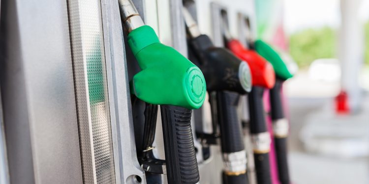 Get A Look Of Today’s Petrol Rate In Pakistan