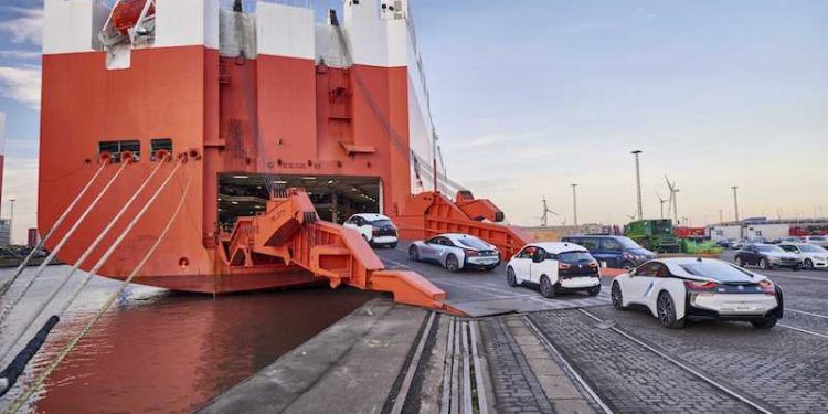How to Ship a Car From an Auction to an Overseas Destination