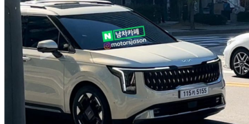2025 Kia Carnival Brings New Look