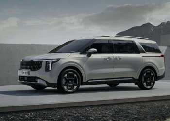 2025 Kia Carnival Receives New Interior and Hybrid Power
